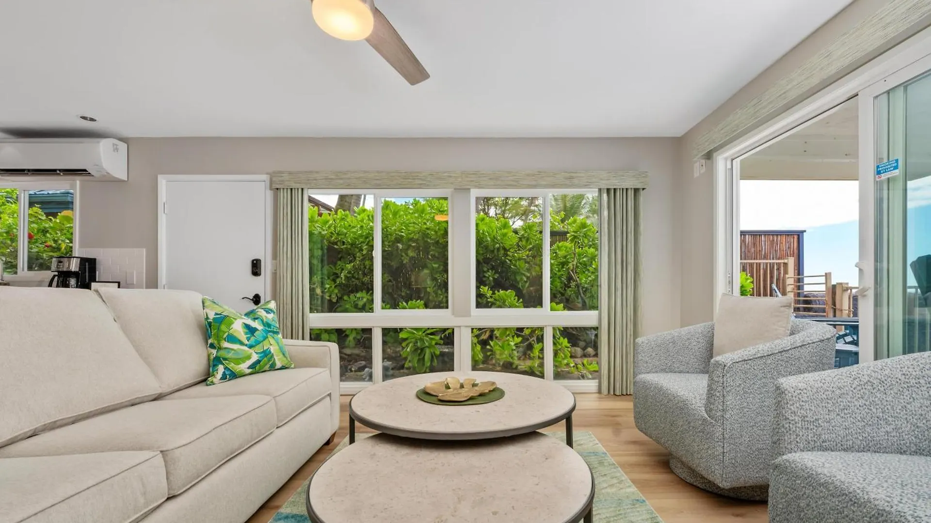 102 Kona Riviera Villa Kailua-Kona