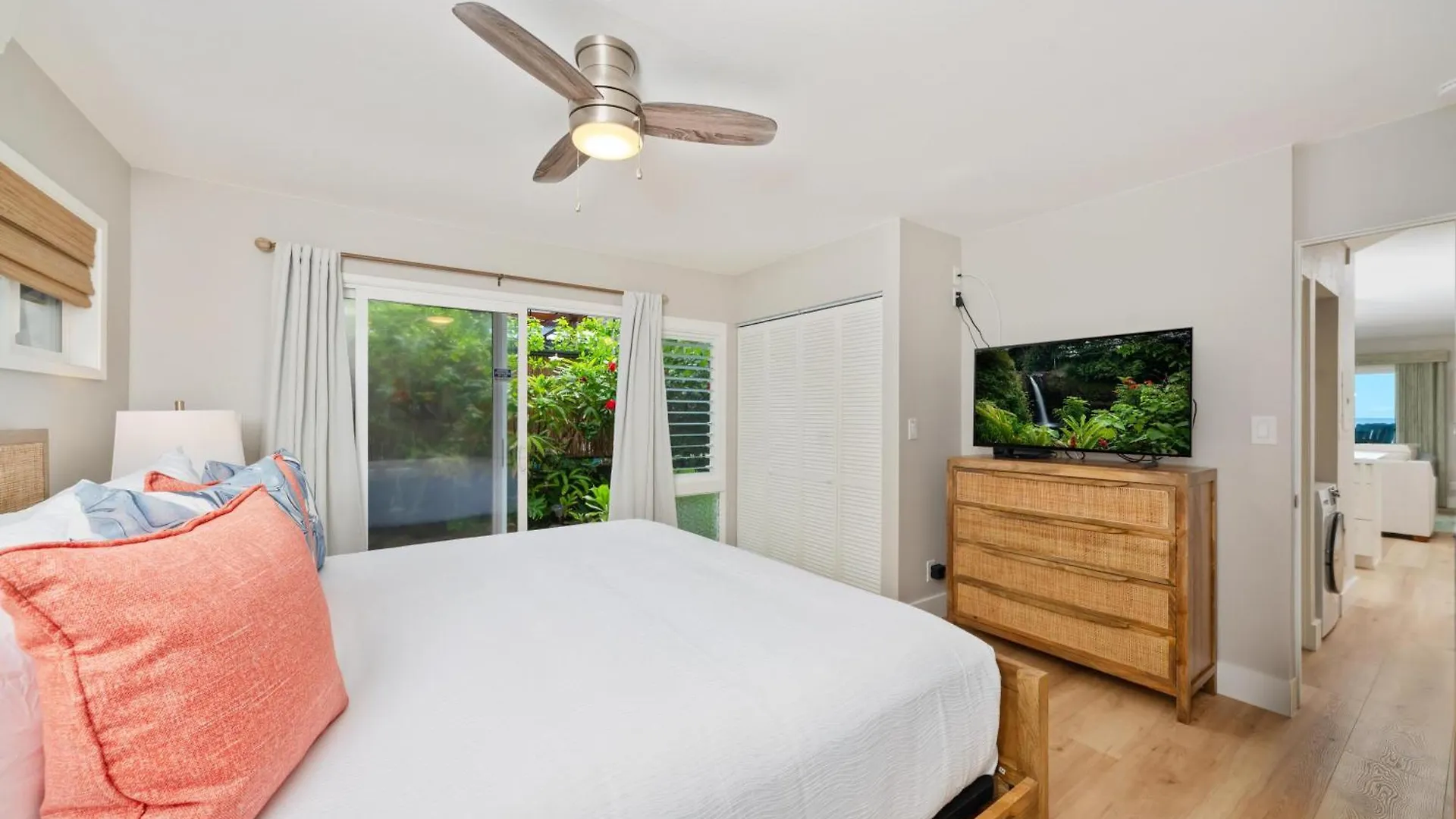 102 Kona Riviera Villa Kailua-Kona United States